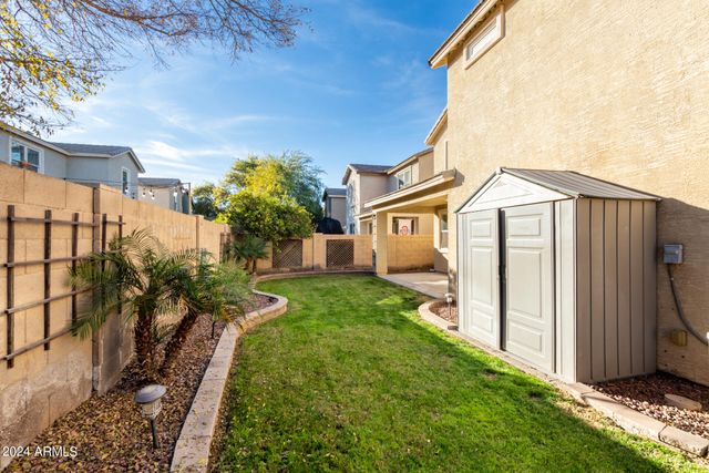 2343 E SUNLAND Avenue, Phoenix, AZ 85040