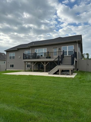 1430 Tate Drive, Schererville, IN 46375