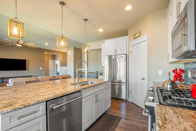 1430 Tate Drive, Schererville, IN 46375