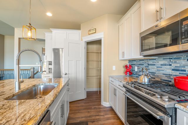 1430 Tate Drive, Schererville, IN 46375