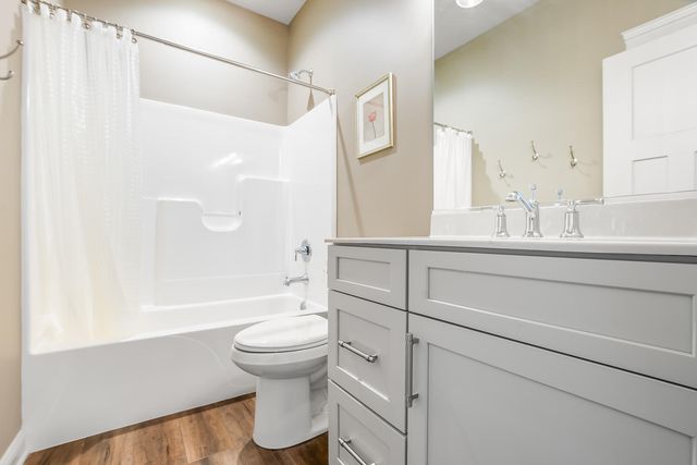 1430 Tate Drive, Schererville, IN 46375