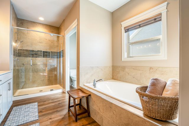 1430 Tate Drive, Schererville, IN 46375