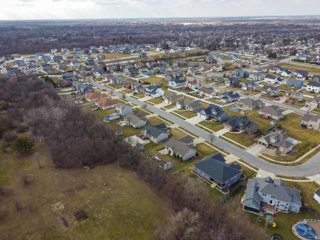 1430 Tate Drive, Schererville, IN 46375