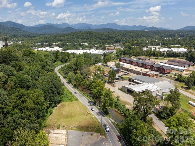 254 Swannanoa River Road, Asheville, NC 28805