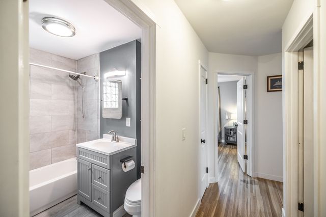 107 Lynn Dr, Hendersonville, TN 37075