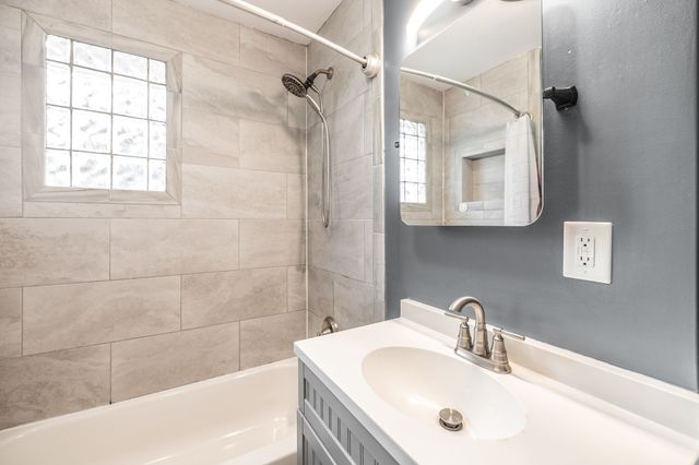 107 Lynn Dr, Hendersonville, TN 37075