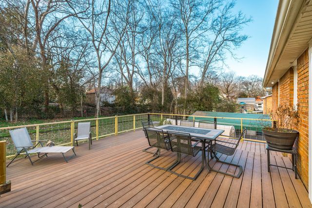 107 Lynn Dr, Hendersonville, TN 37075