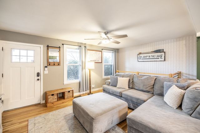 107 Lynn Dr, Hendersonville, TN 37075