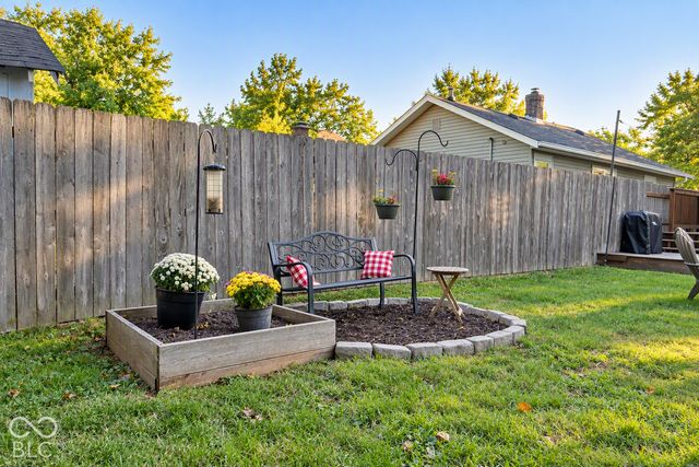 4952 Kingsley Drive, Indianapolis, IN 46205
