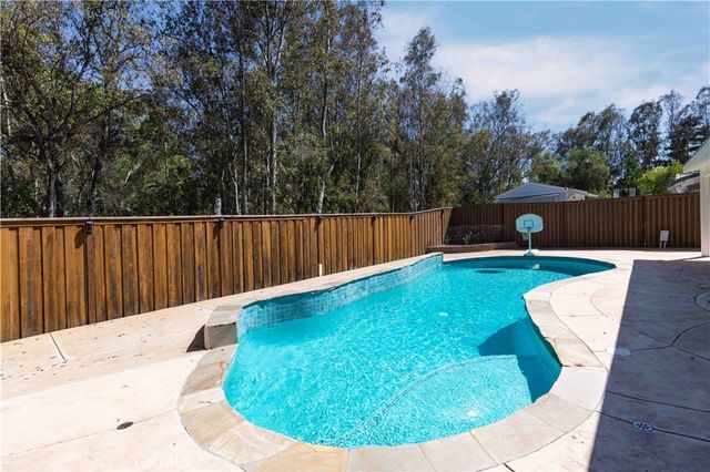 39687 Corte Gata, Murrieta, CA 92562