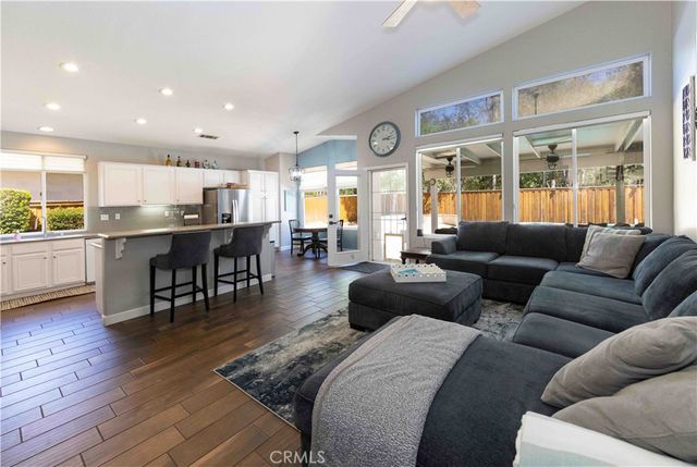 39687 Corte Gata, Murrieta, CA 92562