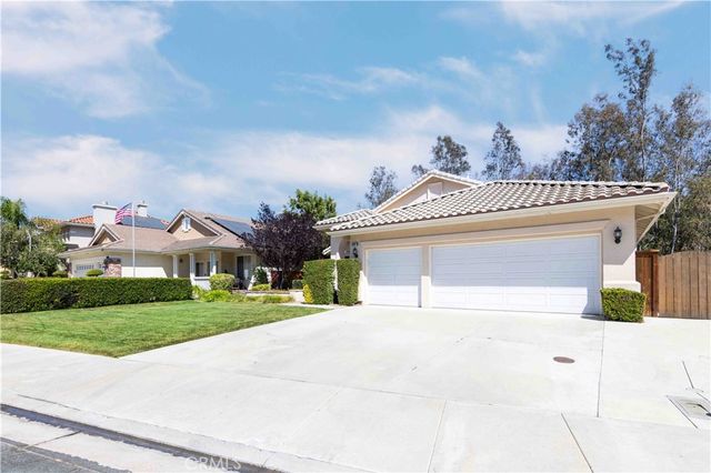 39687 Corte Gata, Murrieta, CA 92562