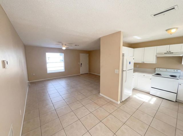 1118 SE Proctor Lane, Port St. Lucie, Port St Lucie, FL 34983