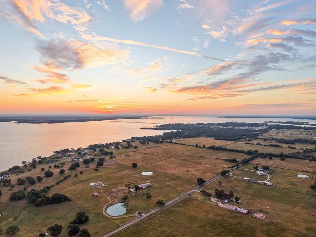 1209 County Road 3160, Corsicana, TX 75109