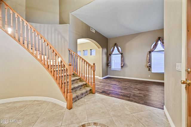 6780 W AMIGO Drive, Glendale, AZ 85308