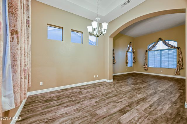 6780 W AMIGO Drive, Glendale, AZ 85308