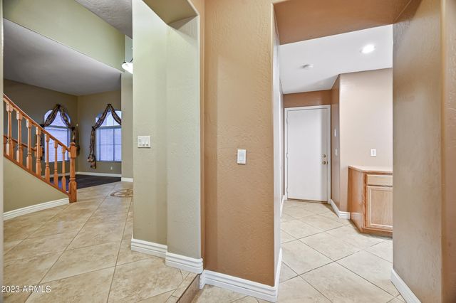 6780 W AMIGO Drive, Glendale, AZ 85308