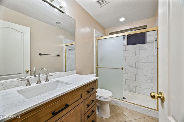6780 W AMIGO Drive, Glendale, AZ 85308