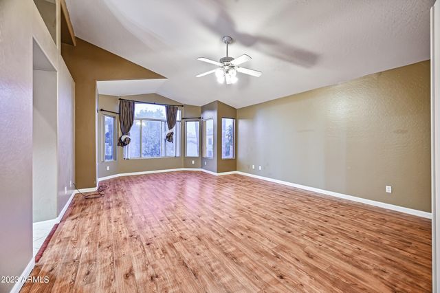6780 W AMIGO Drive, Glendale, AZ 85308