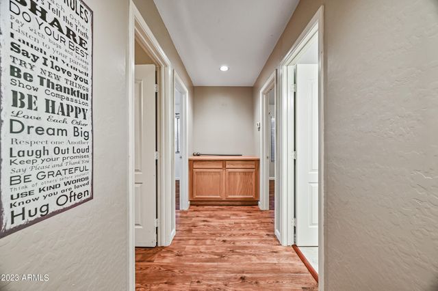 6780 W AMIGO Drive, Glendale, AZ 85308