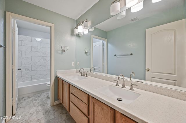 6780 W AMIGO Drive, Glendale, AZ 85308