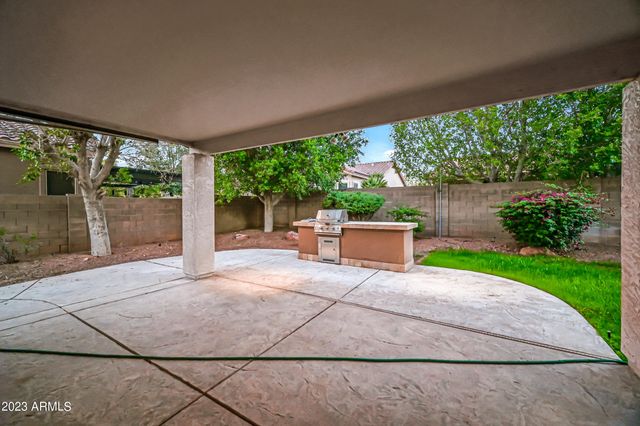 6780 W AMIGO Drive, Glendale, AZ 85308