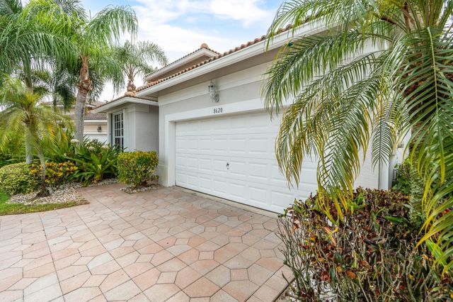 8620 HIGH CAY, West Palm Beach, FL 33411