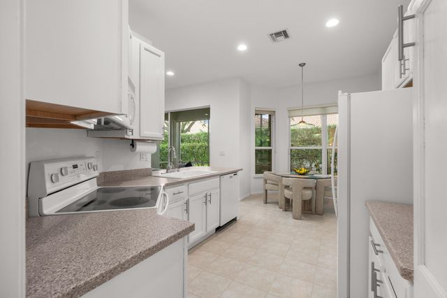 8620 HIGH CAY, West Palm Beach, FL 33411