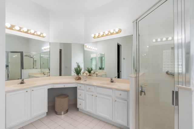 8620 HIGH CAY, West Palm Beach, FL 33411