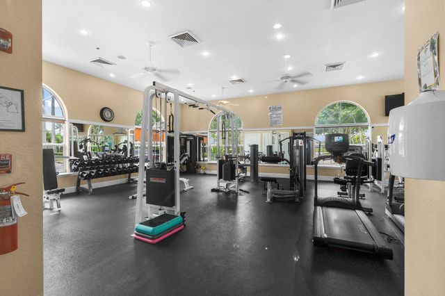 8620 HIGH CAY, West Palm Beach, FL 33411