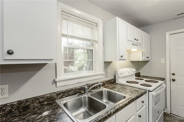 1509 Helen Ln, Richmond, VA 23224