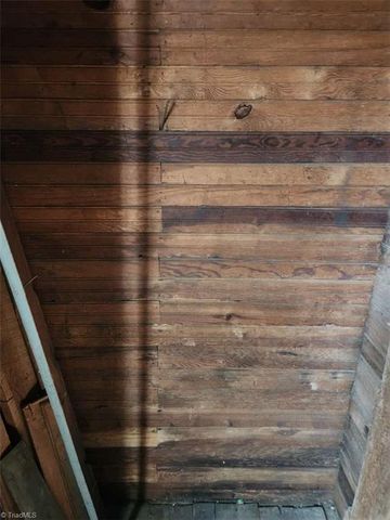 108 Luther Ridge Lane, Mount Airy, NC 27030