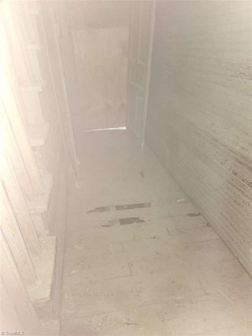 108 Luther Ridge Lane, Mount Airy, NC 27030