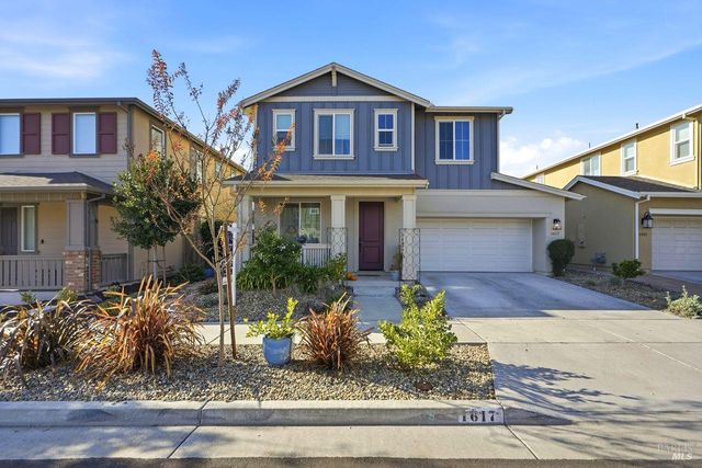 1617 Sorrel St, Santa Rosa, CA 95403