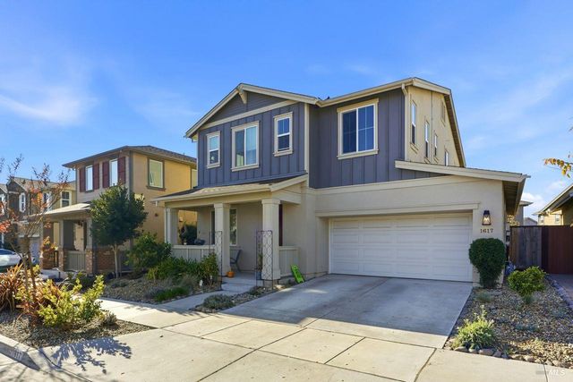 1617 Sorrel St, Santa Rosa, CA 95403