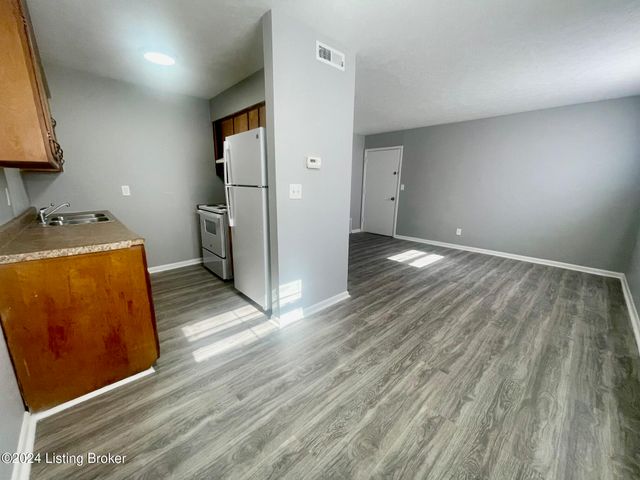 3409 Prestwood Dr, 2, Louisville, KY 40219