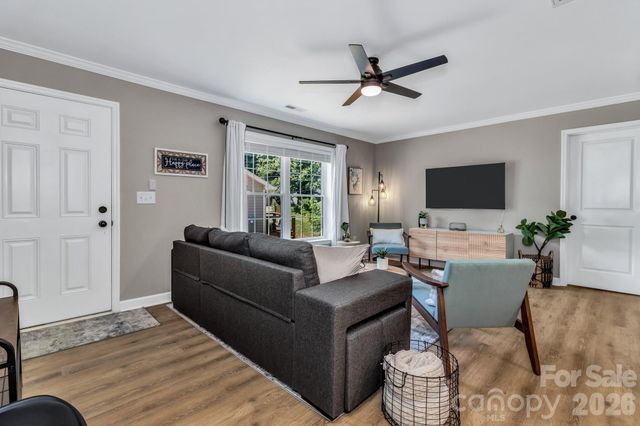 21 Carolinda Lane, Waynesville, NC 28786