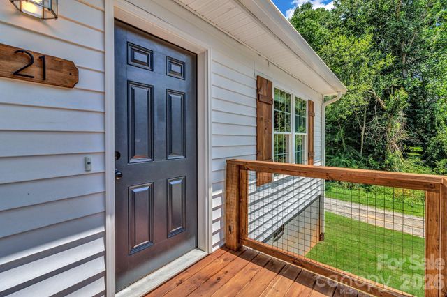 21 Carolinda Lane, Waynesville, NC 28786