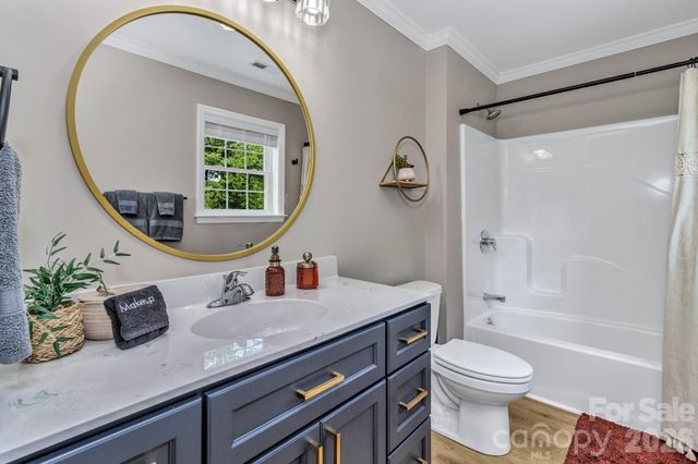 21 Carolinda Lane, Waynesville, NC 28786