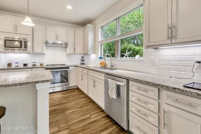 128 COVERED CREEK Drive, Ponte Vedra, FL 32081