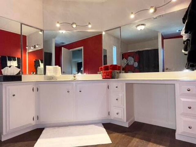 535 Cerritos Way, Cathedral City, CA 92234