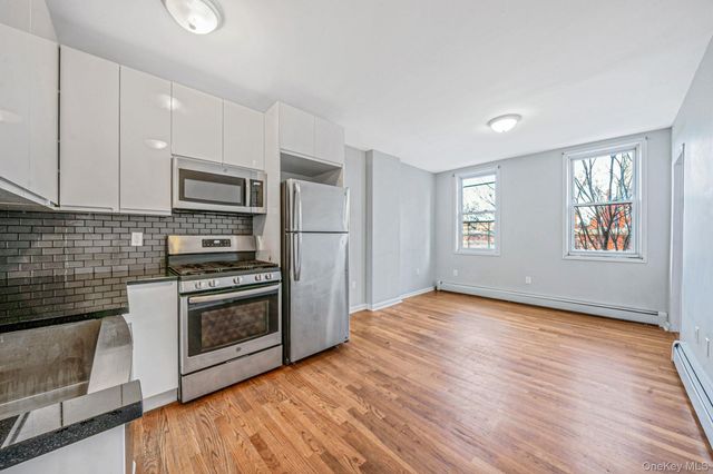 176A 26th Street, Brooklyn, NY 11232