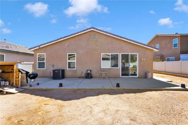 15824 Desert Pass, Adelanto, CA 92301