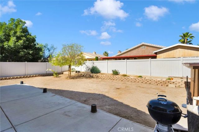 15824 Desert Pass, Adelanto, CA 92301