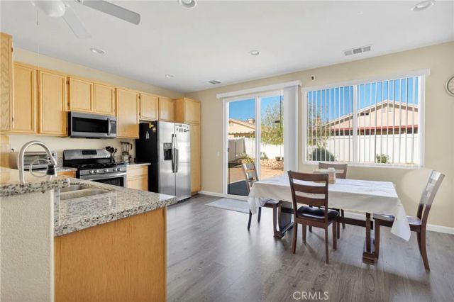 15824 Desert Pass, Adelanto, CA 92301