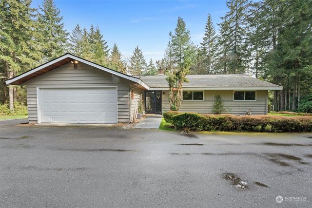 4816 Lupine Lane NW, Silverdale, WA 98383