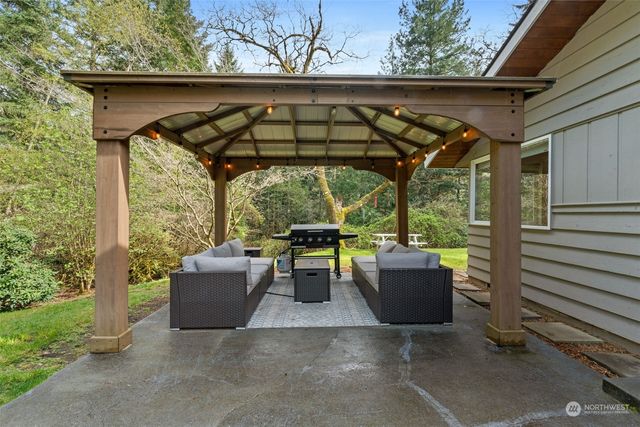 4816 Lupine Lane NW, Silverdale, WA 98383