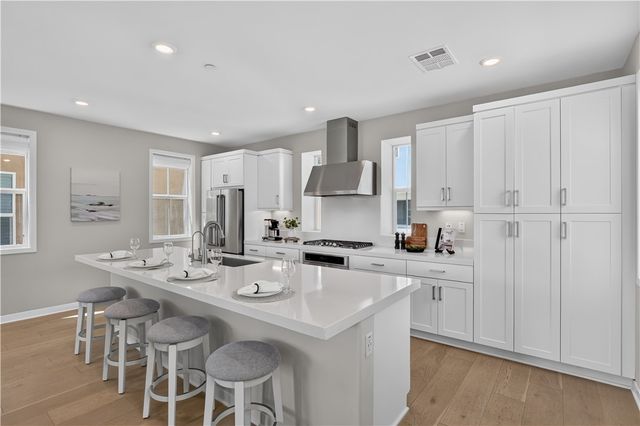 32 Welltree Way, Rancho Mission Viejo, CA 92694