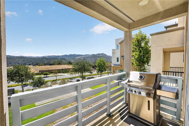 32 Welltree Way, Rancho Mission Viejo, CA 92694