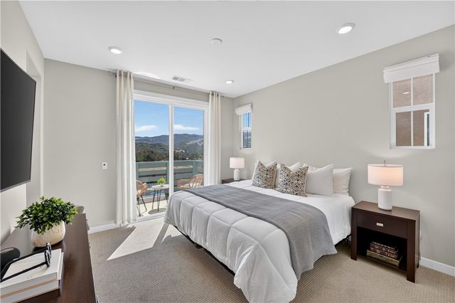 32 Welltree Way, Rancho Mission Viejo, CA 92694